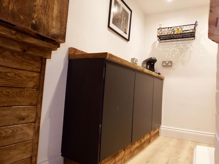 Newly Renovated Stunning Warehouse Apartment Μπόρνμουθ Εξωτερικό φωτογραφία